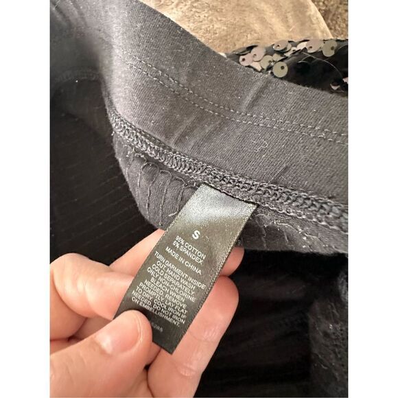 Express Sequin Leggings  - Picture 3 of 6
